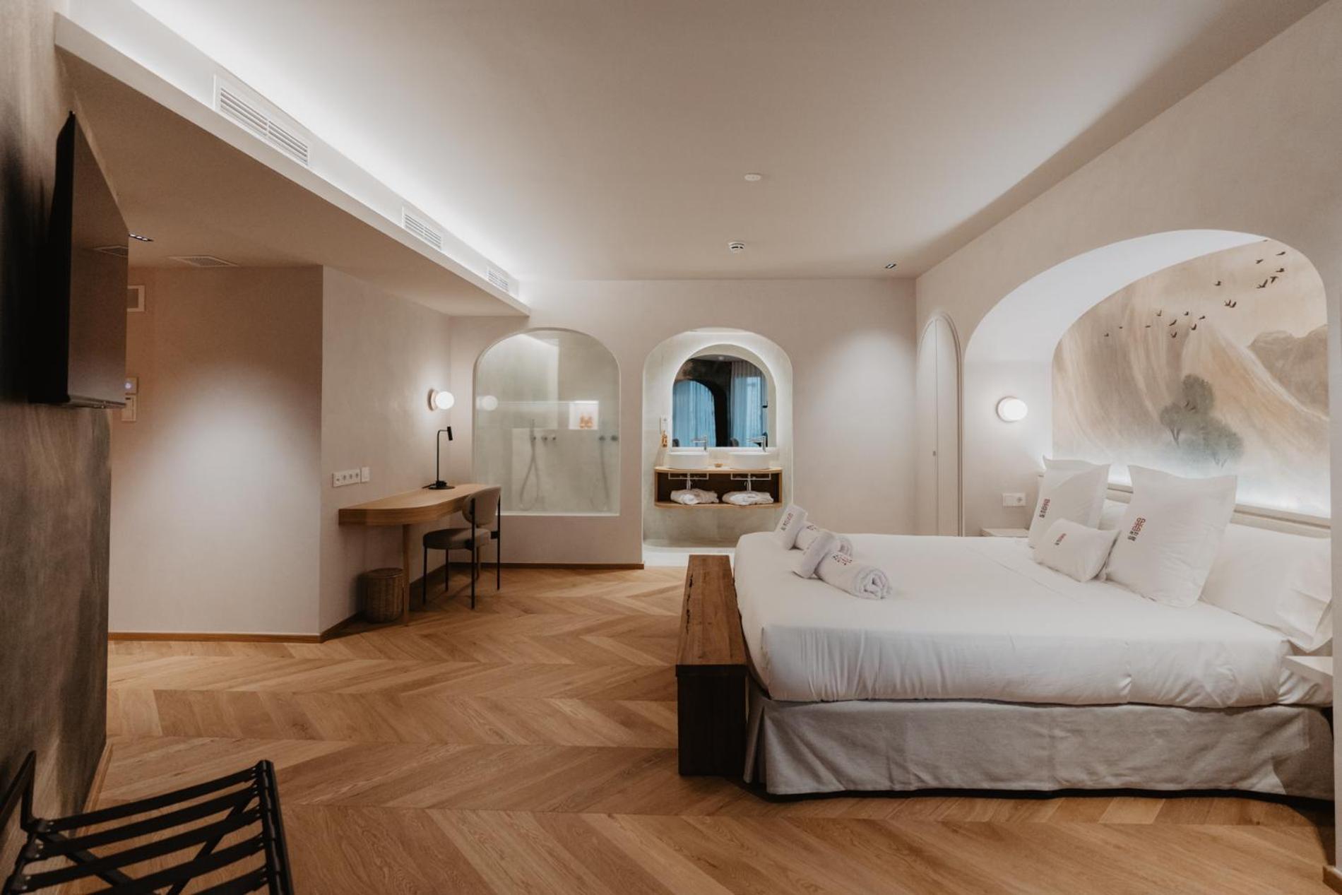 Hotel Petit Luxe تيراسا المظهر الخارجي الصورة